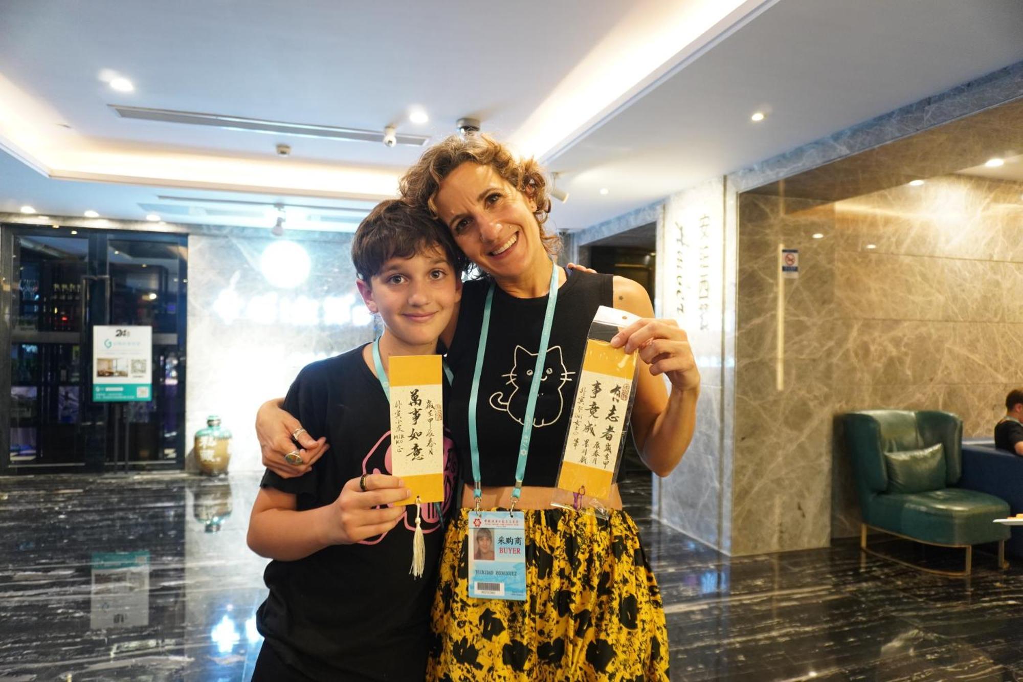 La Perle International Hotel - Free Shuttle Between Hotel And Exhibition Center During Canton Fair & Exhibitor Registration Counter Buitenkant foto