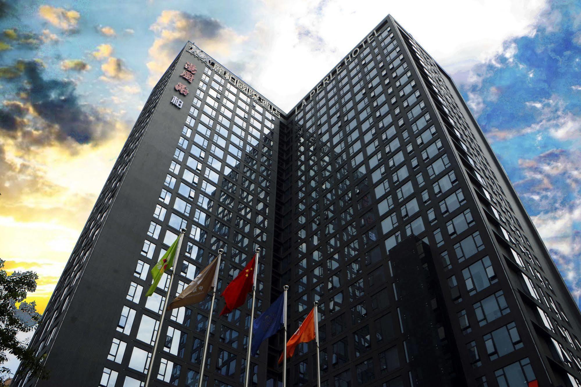 La Perle International Hotel - Free Shuttle Between Hotel And Exhibition Center During Canton Fair & Exhibitor Registration Counter Buitenkant foto